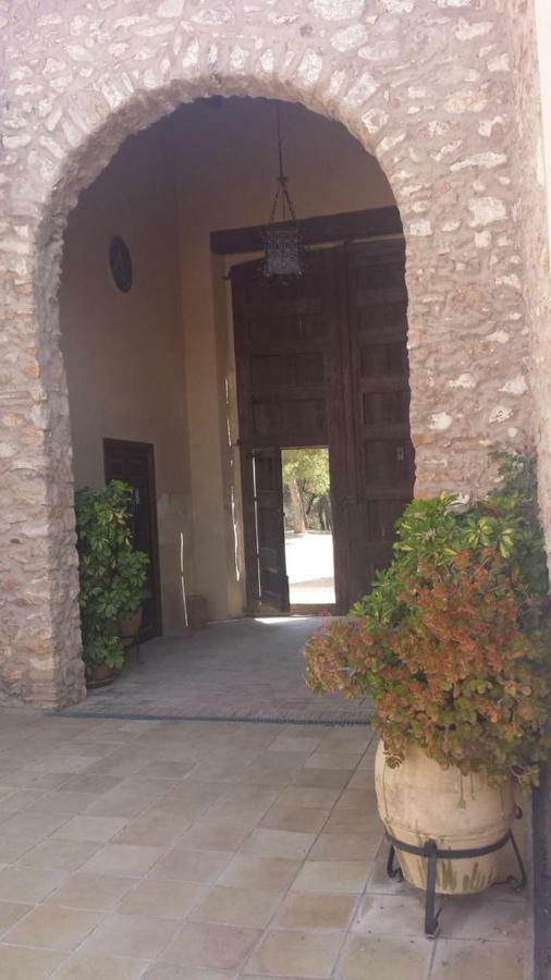 Castillo Con Piscina En Plena Sierra Calderona Segorbe Bagian luar foto